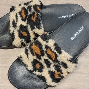 Steve Madden Slides